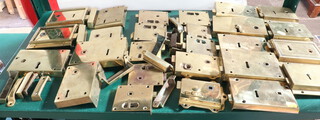 26 brass internal door locks 