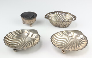 A pair of silver shell shaped butter dishes Sheffield 1916, a bon bon dish and salt, 181 grams 