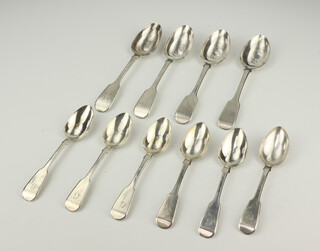 Six silver William IV teaspoons London 1832 together with 4 ditto dessert spoons London 1847/51, 324 grams 