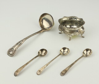 A Victorian Scottish silver sauce ladle, rubbed marks, 2 mustard spoons and a salt, 108 grams 