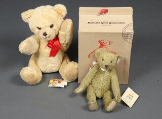 A Steiff 2005, 125th Anniversary bear 29cm no.01522, boxed, together with a Steiff bear no.012327 unboxed 42cm 