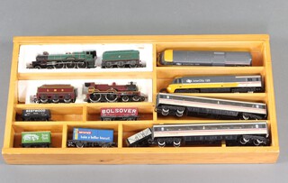 Hornby Dublo locomotive R259 Kneller Hall, LMS Hornby locomotive, Hornby locomotive InterCity 125, 2 carriages and a small quantity of rolling stock contained in a wooden case 