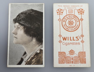 Wills overseas cigarette cards - Beauties - brown tinted (1913 W.193) Star, Circle and Leaves Issue, 2 complete sets of 40 Scissors Issue and Star, Circle and Leaves Issue 