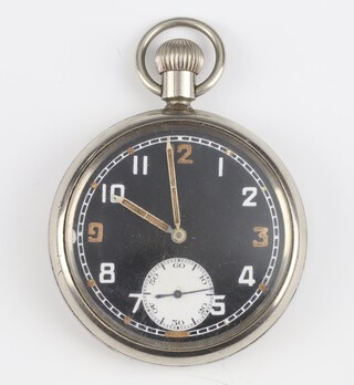 An Army issue black dial mechanical pocket watch  with seconds at 6 o'clock, the movement no. 433, contained in a chromium plated 50mm case no. 017565 and marked G S/T P 