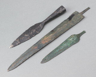 A leaf shaped spear head 12cm together with 2 others 30cm and 14cm 