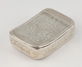 A George III silver snuff box with engraved floral decoration, Birmingham 1804, 4.5cm 