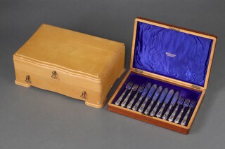 A cased set of 6 silver plated King's pattern fish knives and forks together with a beech canteen (empty)