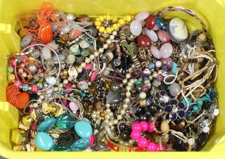 A quantity of various costume jewellery