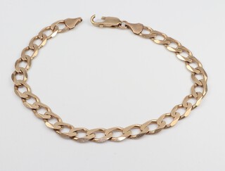 A 9ct yellow gold flat link bracelet, 11.4 grams (clasp is broken)