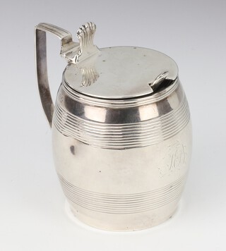 A George III barrel shape silver mustard with ring decoration, London 1802, 8cm, 108 grams 