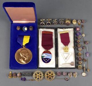 A Masonic Royal and Select Masters Companions breast jewel, a Rotary Paul Harris Fellowship jewel and other Rotary Club pins etc