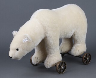 Steiff, a limited edition polar bear 1910 no.318/1000 boxed and with certificate 