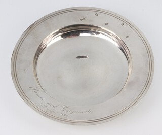 A silver Armada dish with presentation inscription London 2003, 20cm, 348 grams 