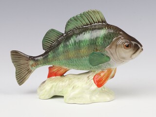 A Beswick figure of a perch no.1875 12cm 