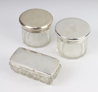 Three silver mounted toilet jars London 1904, weighable silver 116 grams 