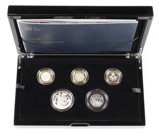 A 2018 Royal Mint silver proof Piedfort commemorative coin set, no.0235 of 1000, 144.5 grams, cased