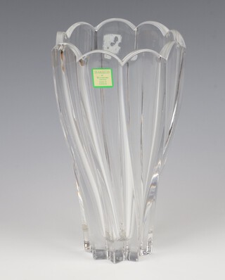 A Waterford Marquis clear glass vase 19cm, boxed 