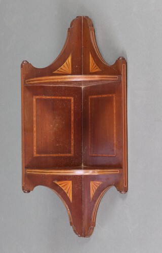 An Edwardian inlaid mahogany hanging corner shelf 64cm h x 20cm w x 20cm d 