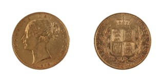 United Kingdom, Victoria 1868 gold Sovereign, 22mm, 8.0g. Obv: Bare head profile of young Victoria, left / Rev: Crowned shield of arms, within wreath, small 38 below. S.2853 