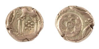 Celtic, Iceni Tribe, Mid to late 1st century BC, gold/silver alloy Stater, 16mm (Freckenham type), Obv: Trefoil on cross / Rev: Horse to right, seven pellets below. S.178, F. 