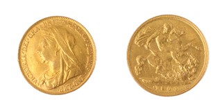 United Kingdom, Victoria 1894 gold Sovereign, 22mm, 8.0g. Minted in Melbourne. Obv: Old veiled bust of Victoria, left / Rev: St. George on horseback slaying the dragon, right, small M on ground. S.3875