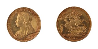 United Kingdom, Victoria 1894 gold Sovereign, 22mm, 8.0g. Minted in Melbourne. Obv: Old veiled bust of Victoria, left / Rev: St George on horseback slaying the dragon, right, small M on ground. S.3875, 