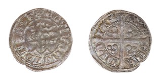 England, Edward I, Durham mint, 1272-1307, silver Penny, 19mm, 1.4g. Obv: Crowned facing portrait between two stars, legend around / Rev: Quadrilateral over cross with pellets, moneyer and mint name around. S.1421 