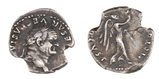 Roman Empire, Vespasian, 69-79 AD, silver Quinarius, 14mm, Obv: Laureate bust, right / Rev: Victory advancing right, holding wreath and palm. S.2318, F. 