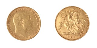 United Kingdom, Edward VII 1902 gold Half Sovereign, 19mm, 4.0g. Obv: Bare-headed bust of Edward, right / Rev: St. George on horseback slaying the dragon, right. S.3974A, 