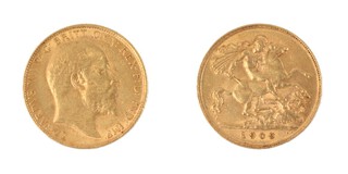 United Kingdom, Edward VII 1909 gold Half Sovereign, 19mm, 4.0g. Obv: Bare-headed bust of Edward, right / Rev: St. George on horseback slaying the dragon, right. S.3974A, 