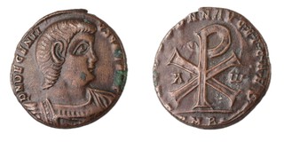 Roman Empire, Decentius, 350-353 AD, bronze Centenionalis, 24mm, Obv: Bust of Decentius, bareheaded, draped, cuirassed, right / Rev: Large Chi-Rho monogram of Christ. S.18860, F. 