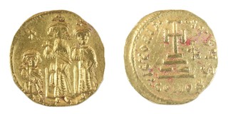 Byzantine Empire, Heraclius (610-641) gold Solidus, 20mm, 4.5g. Obv: Heraclius standing, facing, with his sons Heraclonas and Heraclius Constantine each crowned, wearing chlamys and holding a globus cross / Rev: Cross potent on three steps. S.763, F 