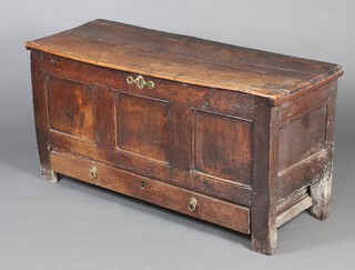 A Charles II elm mule chest of panelled construction, fitted 1 long drawer 61cm h x 122cm w x 47cm d 