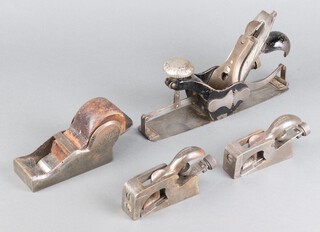 A Stanley Rule and Level Co. No.113 Compass plane, 2 Record no.077A metal thumb planes and 1 other  