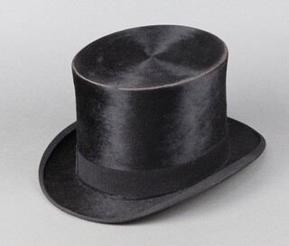 Lincoln Bennett, a gentleman's black top hat, size 7