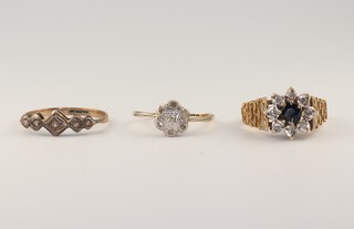 Three 9ct yellow gold rings sizes J, L 1/2, P 1/2, 7 grams 