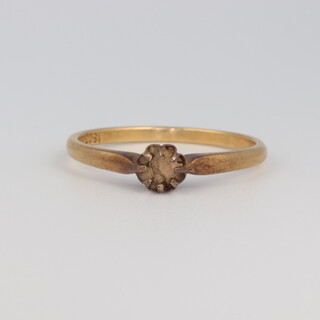 An 18ct yellow gold ring mount size W, 3.2 grams 