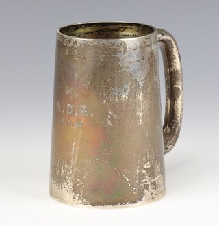 A silver mug with engraved monogram Birmingham 1928, 12cm, 264 grams 