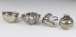 An Edwardian novelty silver plated pepper in the form of a curling stone 4cm and 3 tea infusers 