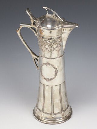 A Continental Art Nouveau repousse silver plated flagon, 39cm 