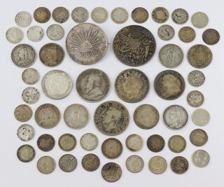 A quantity of pre-1947 UK coinage including shillings, sixpences and florins, 200 grams 