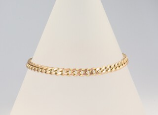 A 9ct yellow gold curb bracelet, 18cm, 4 grams 