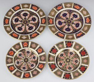 Two Royal Crown Derby  Old Imari pattern plates MMVII 1128 16cm and another pair 1128 19cm 