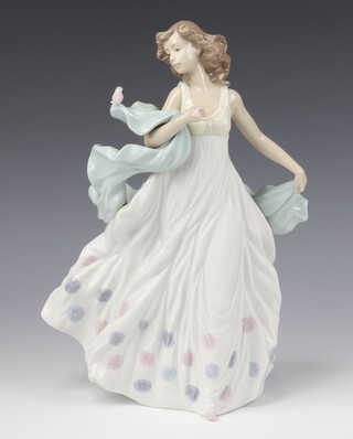 A Lladro figure "Summer Serenade" 6190 27cm, boxed