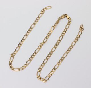 A 9ct yellow gold figaro necklace, 46cm, 8.9 grams (broken)