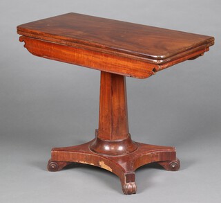 A William IV mahogany pedestal tea table, raised on a chamfered column, triform base and scrolled feet 72cm h x 91cm w x 44cm d 