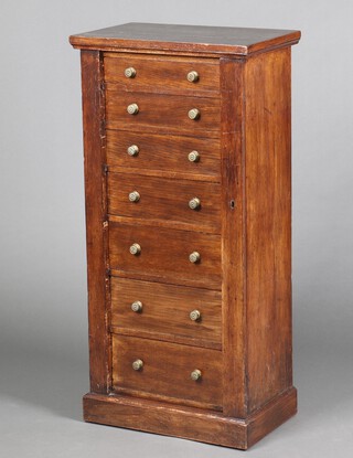 A Victorian oak Wellington chest of 7 drawers with brass handles 103cm h x 50cm w x 31cm d 