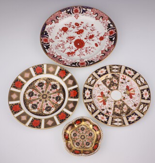 An 18th Century Derby Imari pattern porcelain plate  27cm (some contact marks) a Royal Crown Derby Imari pattern  plate 1128 21cm, 1 other 2451 20cm and a ditto scallop shaped dish 1128 11cm 