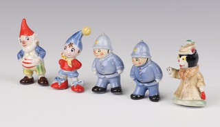 Five Wade Noddy figures - Noddy, Big Ears, PC Plod (x2) and Cat in a Hat 