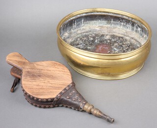 A pair of elm and brass bellows 43cm together with an oval brass planter 13cm x 34cm x 30cm (some dents)